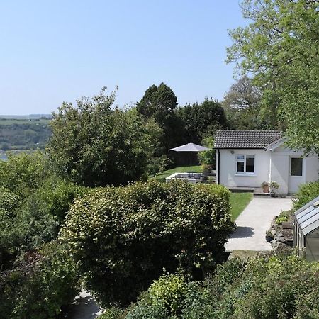 Rocklands Cottage Кинсейл Екстериор снимка